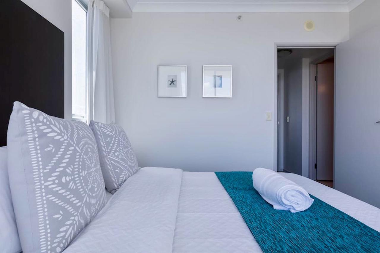 Apartment With Ocean Views Gold Coast Kültér fotó